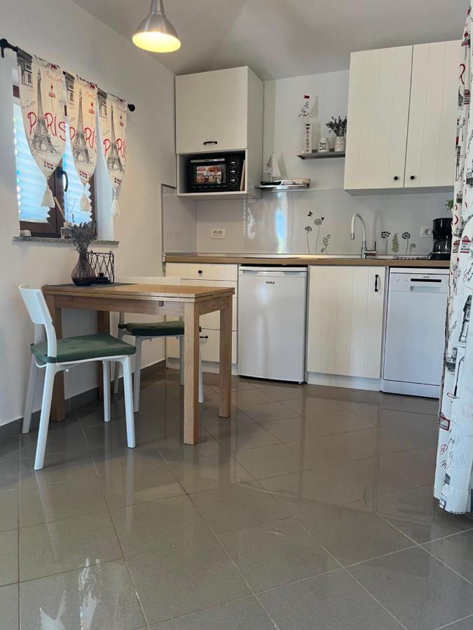 Apartment Cozy&Quiet روفينج المظهر الخارجي الصورة