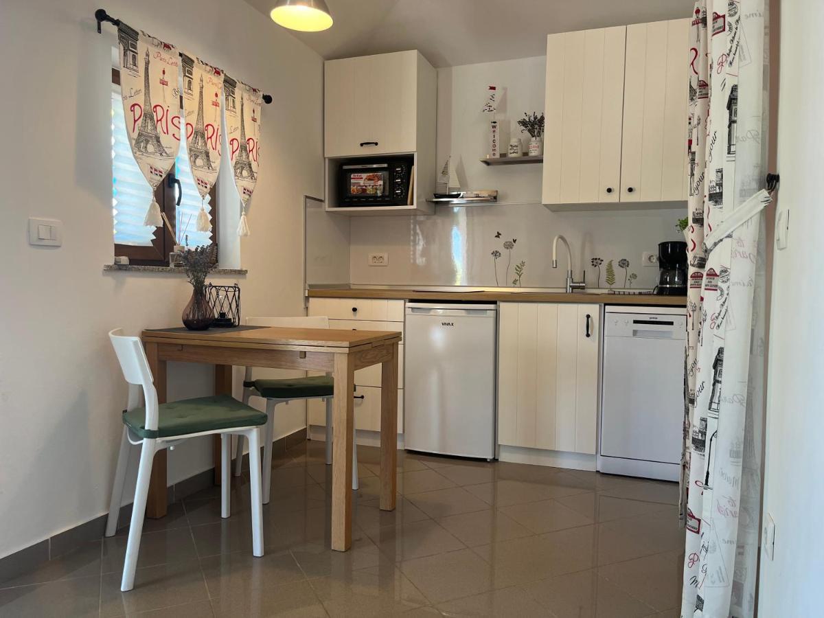 Apartment Cozy&Quiet روفينج المظهر الخارجي الصورة
